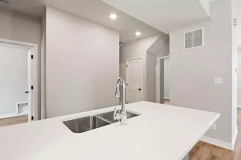 1175 Harbor Way, Burns Harbor, IN 46304 photo 6