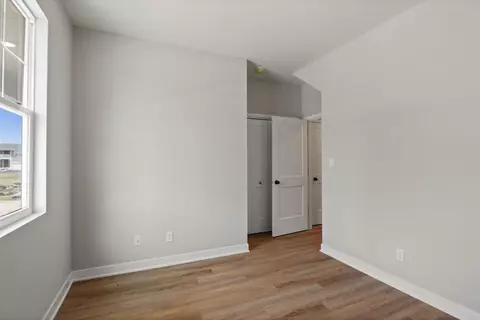 1175 Harbor Way, Burns Harbor, IN 46304 photo 8