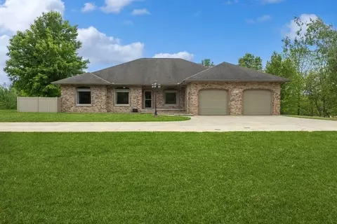 8902 N Wilhelm Rd, La Porte, IN 46350 photo 2