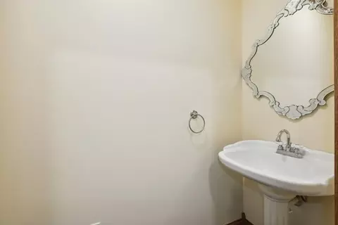 8902 N Wilhelm Rd, La Porte, IN 46350 photo 10