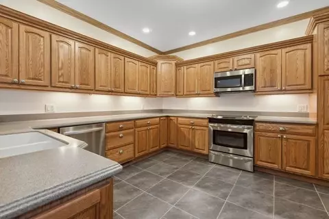 8902 N Wilhelm Rd, La Porte, IN 46350 photo 7