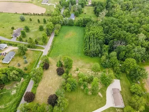 8902 N Wilhelm Rd, La Porte, IN 46350 photo 33
