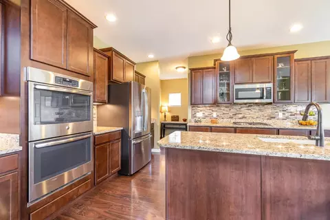 6365 Summershade Dr, Portage, IN 46368 photo 13