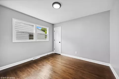 855 King St, Gary, IN 46406 photo 8