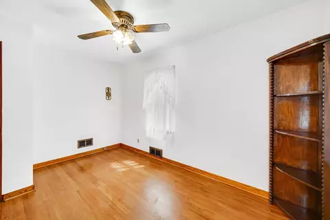 6646 Howard Ave, Hammond, IN 46324 photo 6