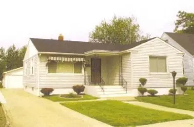 2250 Chase St, Gary, IN 46404 photo 1