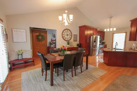4121 E Rolling Dr, Rolling Prairie, IN 46371 photo 7