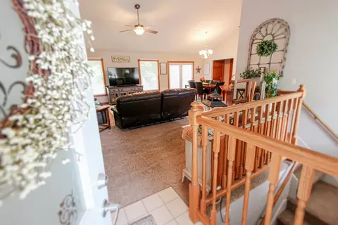 4121 E Rolling Dr, Rolling Prairie, IN 46371 photo 3