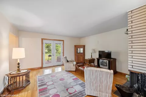 4425 E 13th Pl, Gary, IN 46403 photo 6