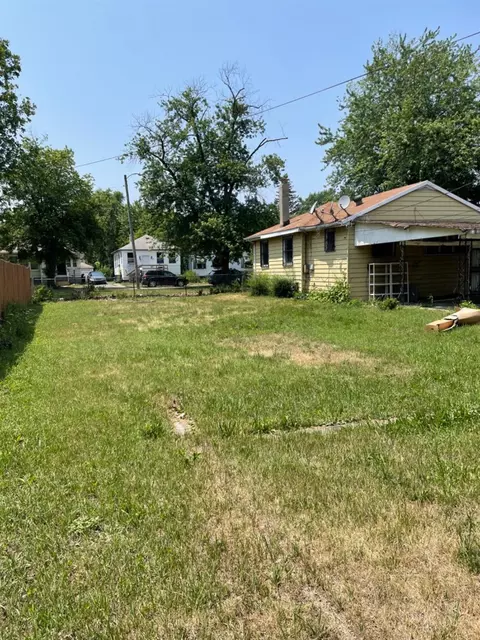 431 Porter St, Gary, IN 46406 photo 5