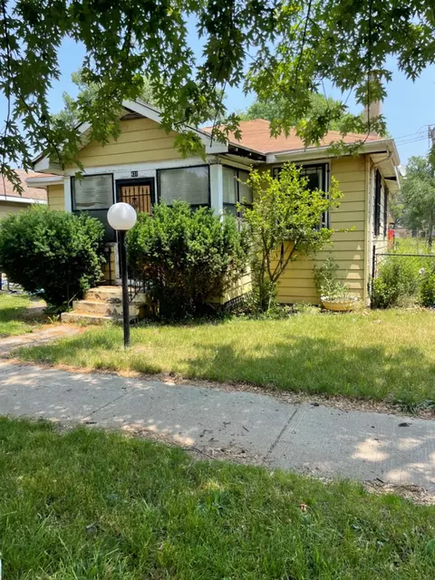 431 Porter St, Gary, IN 46406 photo 3
