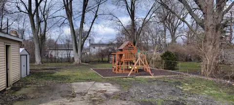 4460 King Ct, Gary, IN 46408 photo 12