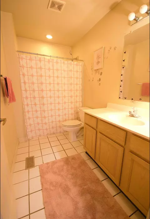 904 Cornwallis Ln, Munster, IN 46321 photo 18