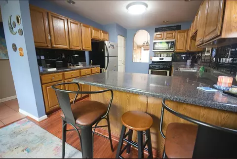 904 Cornwallis Ln, Munster, IN 46321 photo 8