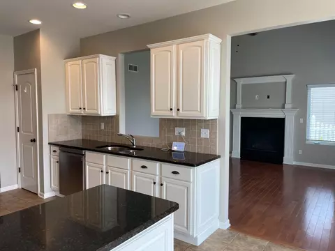 7241 E 104th Pl, Winfield, IN 46307 photo 5