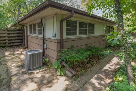 8613 Beech Ave, Munster, IN 46321 photo 49