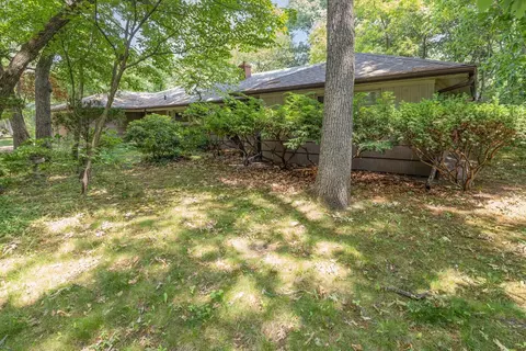 8613 Beech Ave, Munster, IN 46321 photo 51