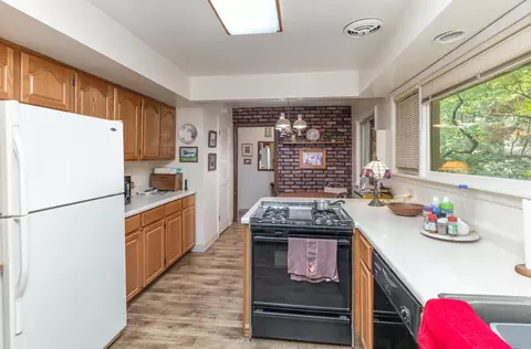 8613 Beech Ave, Munster, IN 46321 photo 13