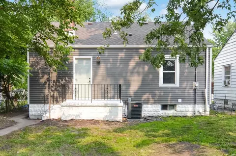 4742 Jackson St, Gary, IN 46408 photo 2