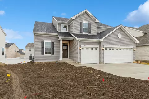 2115 E 110th Ln, Crown Point, IN 46307 photo 2
