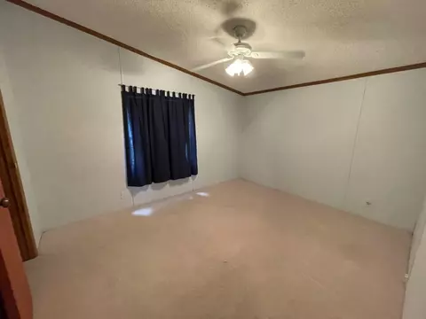 10617 N 291, De Motte, IN 46310 photo 5
