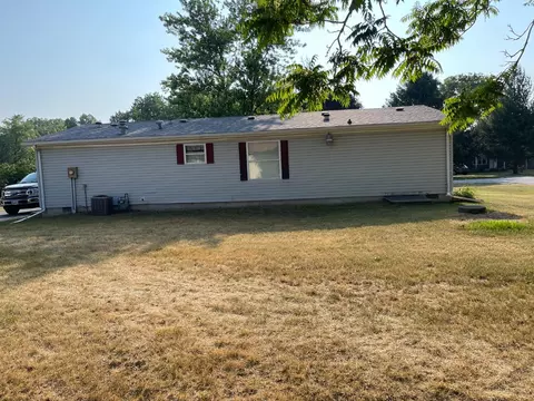 10617 N 291, De Motte, IN 46310 photo 3