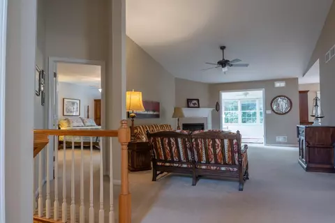 10787 Knickerbocker Ct, Saint John, IN 46373 photo 17