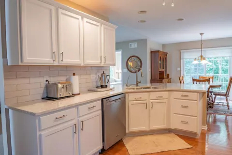 10787 Knickerbocker Ct, Saint John, IN 46373 photo 19