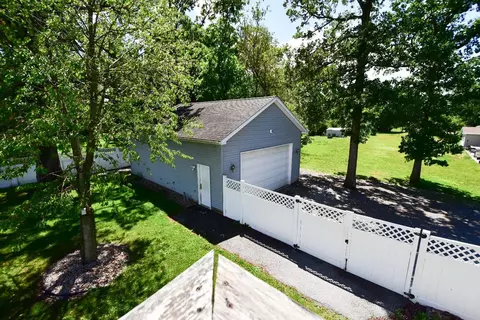 3070 E 62nd Pl, Hobart, IN 46342 photo 44