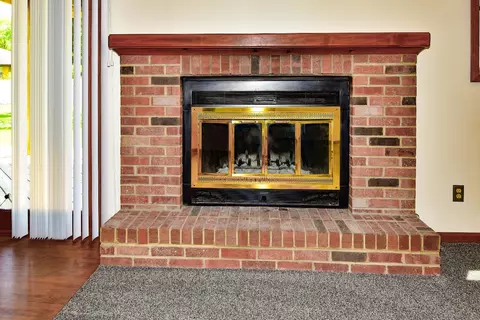 3070 E 62nd Pl, Hobart, IN 46342 photo 11