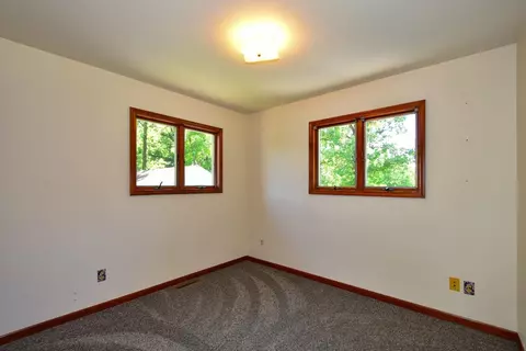 3070 E 62nd Pl, Hobart, IN 46342 photo 17