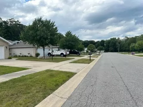6950 Tompkins Ct, Griffith, IN 46319 photo 6