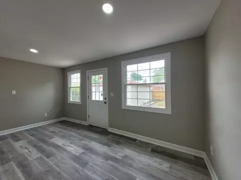 266 Mckinley St, Gary, IN 46404 photo 38