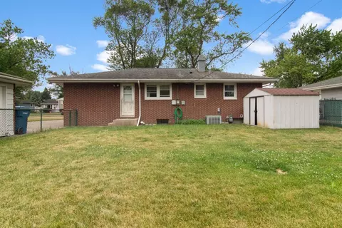 1029 N Dwiggins St, Griffith, IN 46319 photo 9