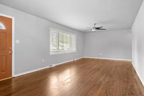 1029 N Dwiggins St, Griffith, IN 46319 photo 11