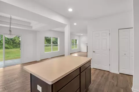 8729 Burr Ridge Cir, Crown Point, IN 46307 photo 5