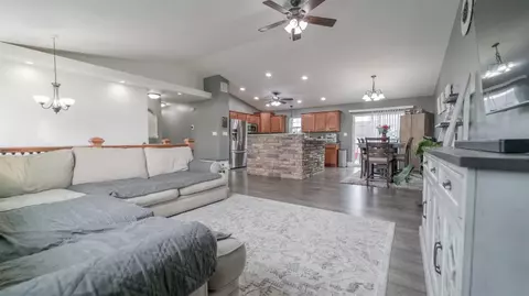 6441 Amanda Dr, Portage, IN 46368 photo 7