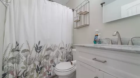 6441 Amanda Dr, Portage, IN 46368 photo 37