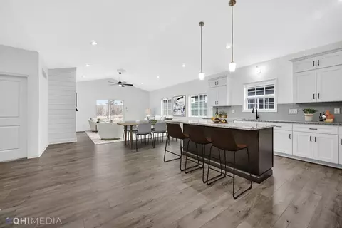 707 Verdano Ter, Crown Point, IN 46307 photo 2