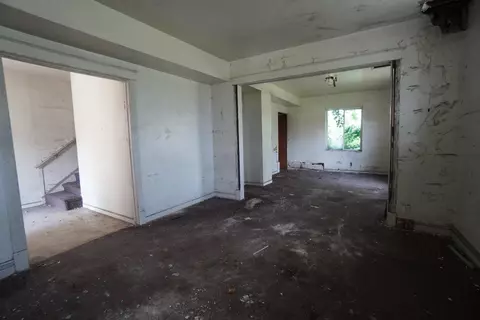 529 Jackson St, Gary, IN 46402 photo 11