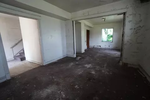 529 Jackson St, Gary, IN 46402 photo 12