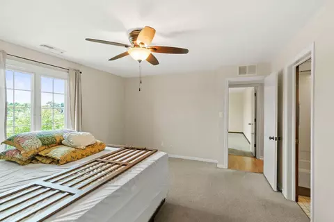 1724 Camellia Dr #E2, Munster, IN 46321 photo 7
