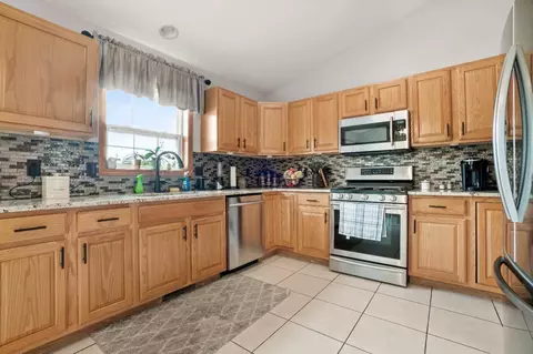 810 N Cline Ave, Griffith, IN 46319 photo 7