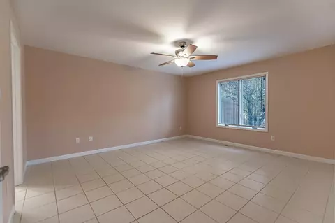 945 Cornwallis Ln, Munster, IN 46321 photo 8