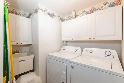 8421 Manor Ave #403, Munster, IN 46321 photo 10
