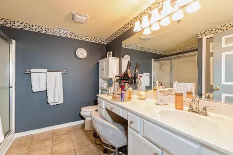8421 Manor Ave #403, Munster, IN 46321 photo 7