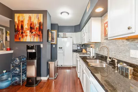 8421 Manor Ave #403, Munster, IN 46321 photo 5