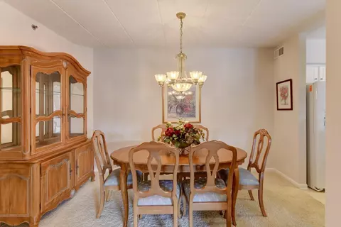 8421 Manor Ave #304, Munster, IN 46321 photo 5