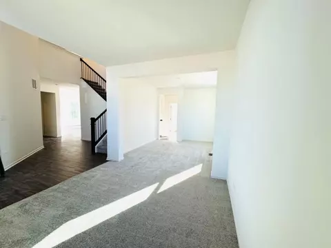 11121 Florida Pl, Crown Point, IN 46307 photo 3