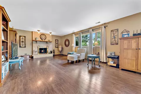 8426 Christopher Dr, Saint John, IN 46373 photo 11